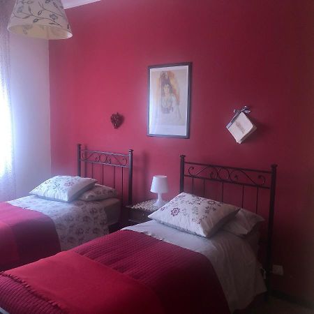 Apartment Montebello Πάρμα Εξωτερικό φωτογραφία