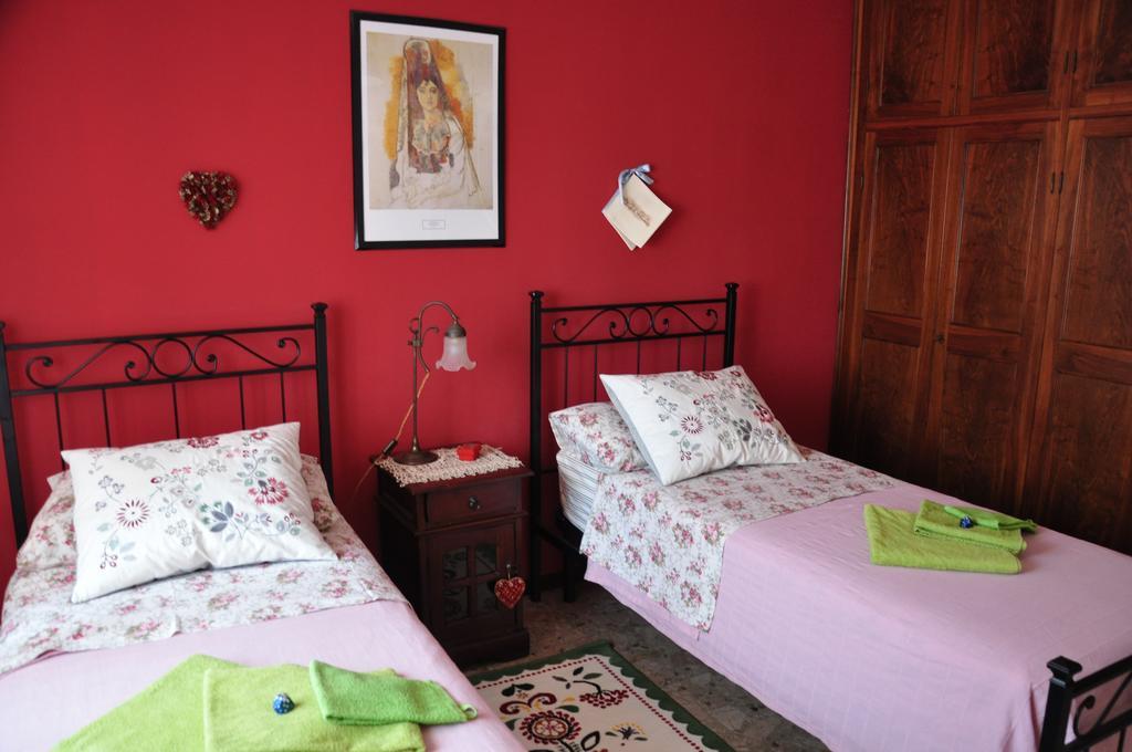 Apartment Montebello Πάρμα Εξωτερικό φωτογραφία